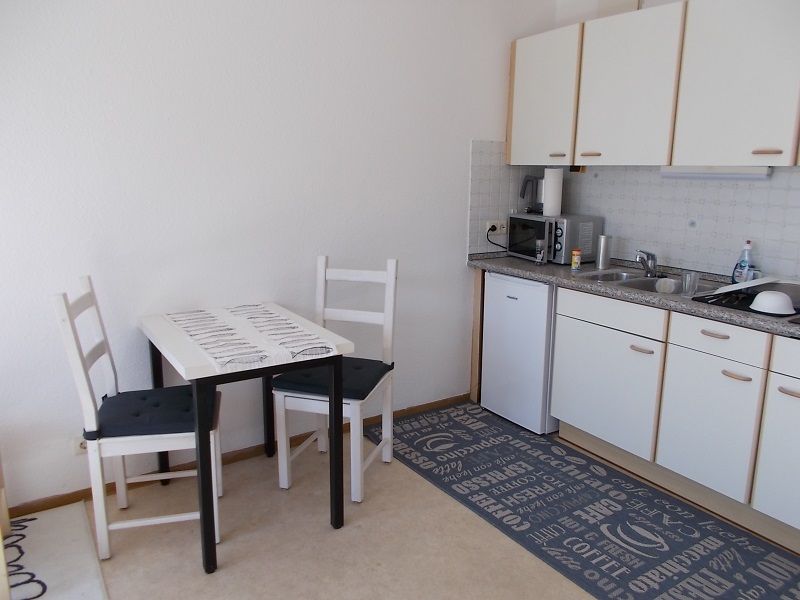 1-Zimmer-Wohnung mit Balkon, TG und EBK in Sindelfingen 